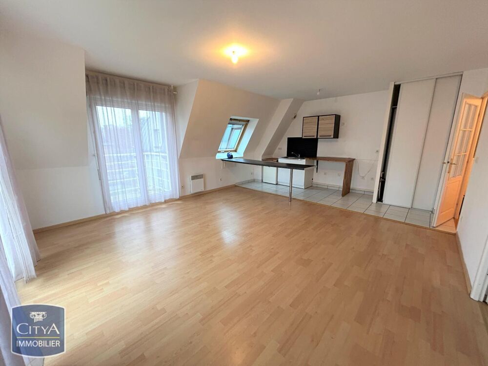 location Appartement - 2 pièce(s) - 42 m² Saint-Quentin (02100)