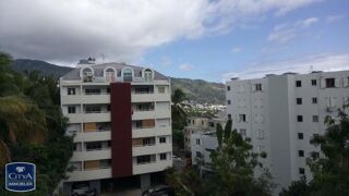 Appartement à louer 3 pièces 52 m²