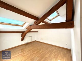  Appartement à louer 4 pièces 68 m²