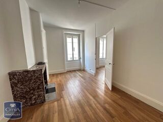  Appartement à louer 2 pièces 47 m²