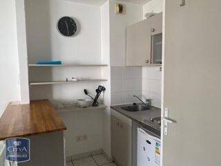  Appartement à louer 1 pièce 20 m²