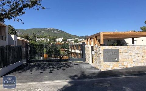  Appartement � louer 4 pi�ces 86 m�