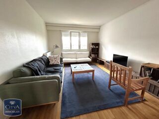  Appartement à louer 3 pièces 79 m²
