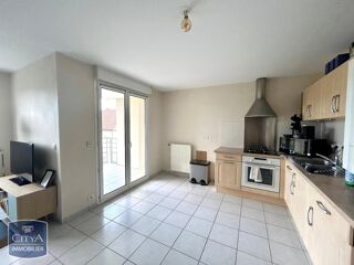  Appartement à louer 3 pièces 49 m²