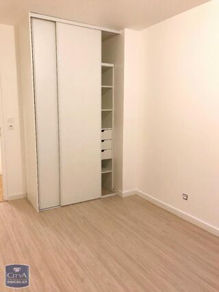  Appartement à louer 2 pièces 47 m²