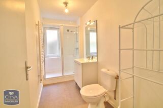  Appartement à louer 2 pièces 50 m²