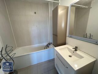  Appartement � louer 4 pi�ces 77 m�