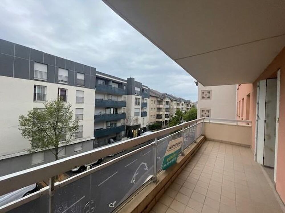 location Appartement - 3 pièce(s) - 63 m² Décines-Charpieu (69150)