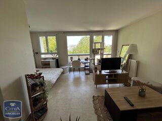  Appartement à louer 1 pièce 33 m²