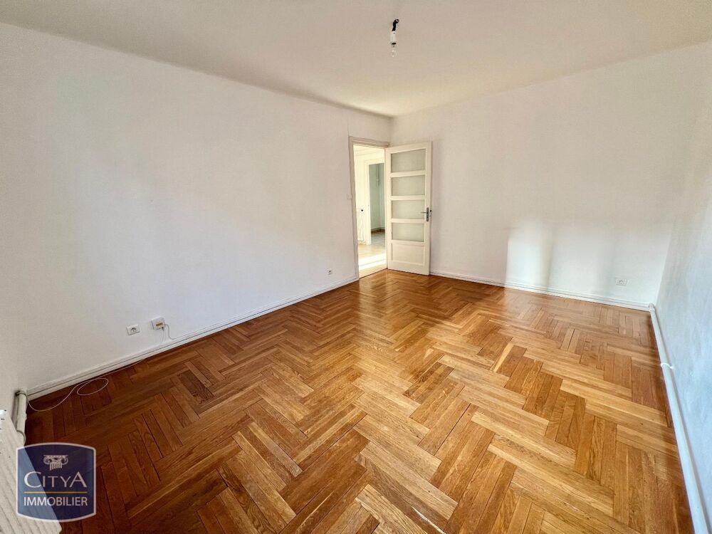 location Appartement - 3 pièce(s) - 61 m² Lyon 7