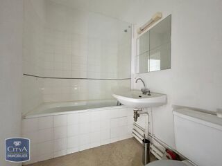  Appartement à louer 1 pièce 33 m²