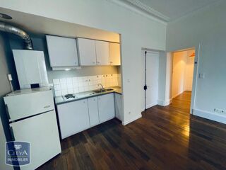  Appartement à louer 3 pièces 57 m²