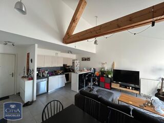  Appartement à louer 3 pièces 69 m²