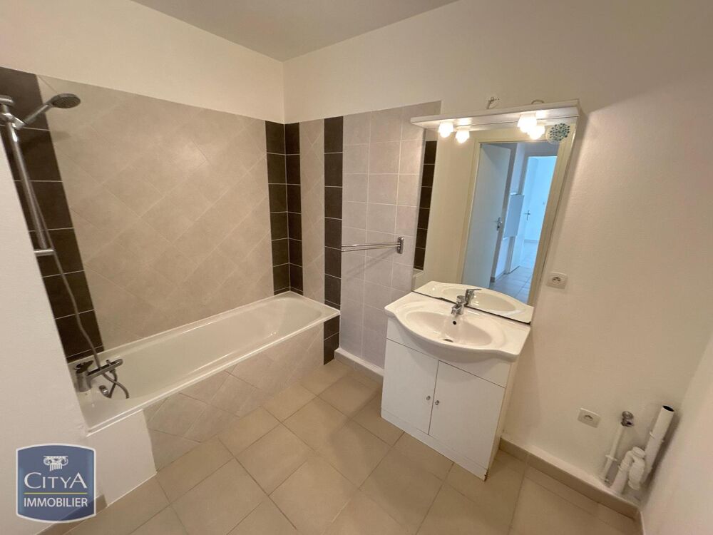 location Appartement - 3 pièce(s) - 58 m² La Seyne-sur-Mer (83500)