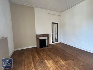 Appartement à louer 4 pièces 77 m²
