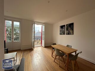  Appartement � louer 5 pi�ces 160 m�