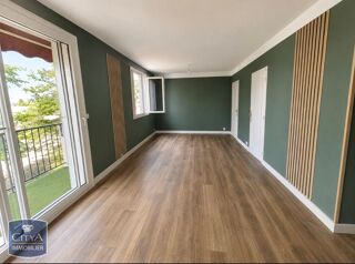  Appartement à louer 4 pièces 66 m²
