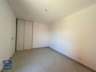  Appartement � louer 2 pi�ces 43 m� Avignon
