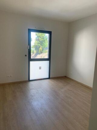  Appartement � louer 2 pi�ces 54 m�