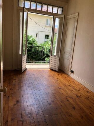  Appartement � louer 5 pi�ces 102 m�