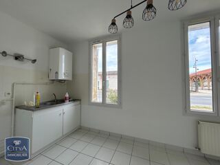  Appartement � louer 4 pi�ces 95 m�