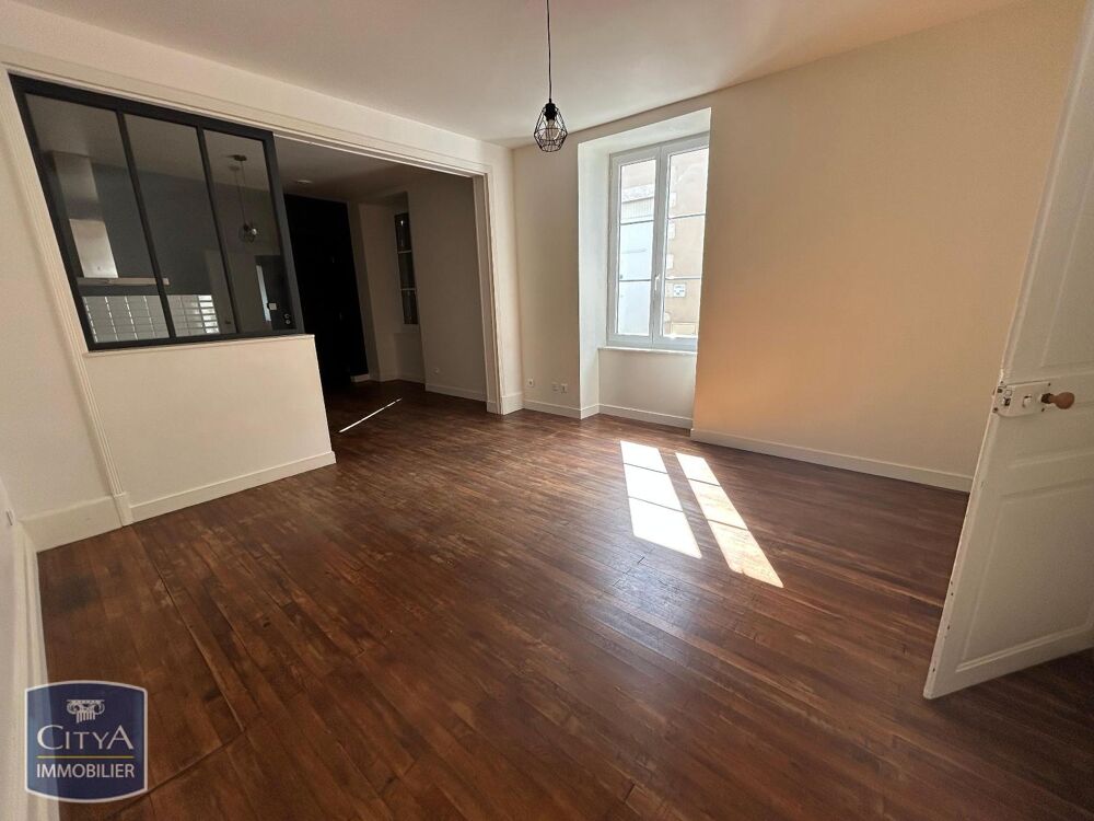 location Maison - 7 pièce(s) - 148 m² Neuville-de-Poitou (86170)