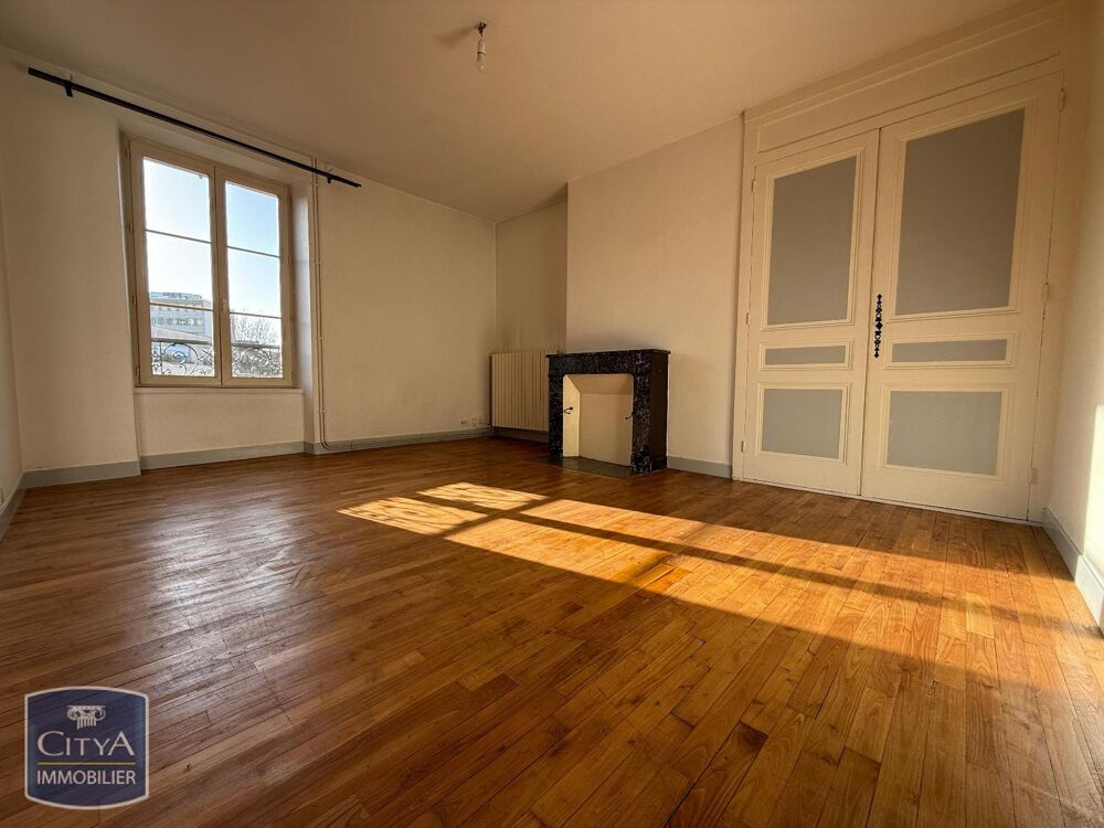À LOUER : Appartement spacieux et lumineux, idéalement s....