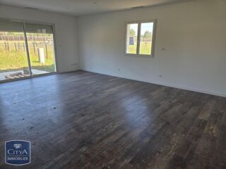  Maison à louer 4 pièces 96 m²