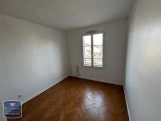  Appartement à louer 3 pièces 63 m²
