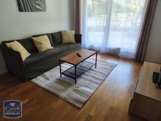  Appartement à louer 2 pièces 53 m²