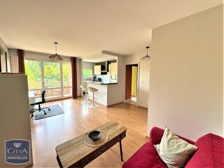  Appartement à louer 2 pièces 45 m²