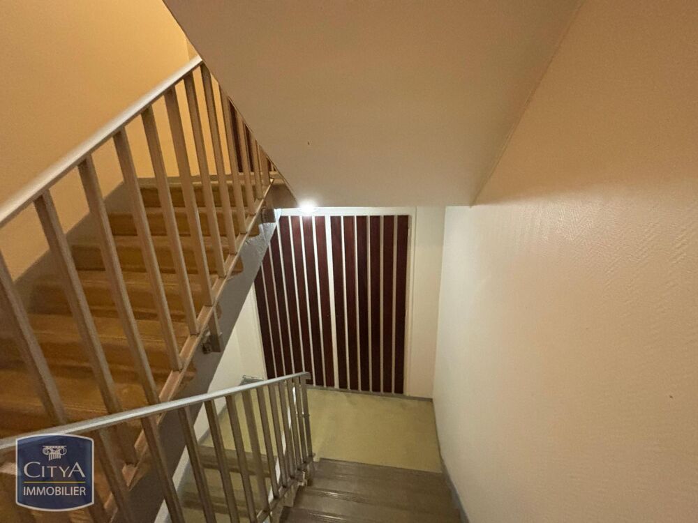 location Appartement - 2 pièce(s) - 49 m² Saint-Quentin (02100)