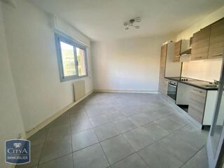  Appartement à louer 1 pièce 38 m²