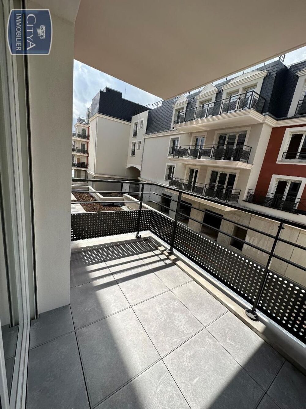 location Appartement - 2 pièce(s) - 42 m² Orléans (45000)
