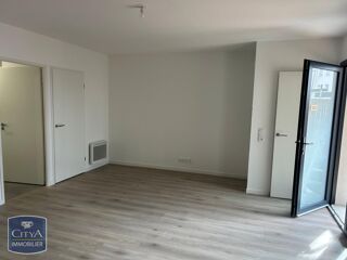  Appartement à louer 1 pièce 38 m²
