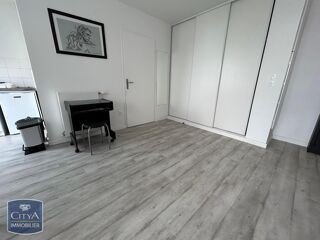  Appartement à louer 1 pièce 33 m²