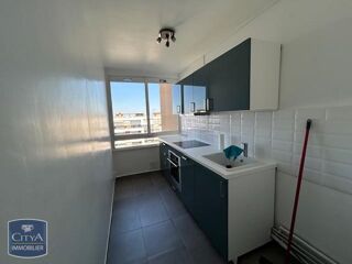 location Appartement - 2 pièce(s) - 50 m² Paris 19