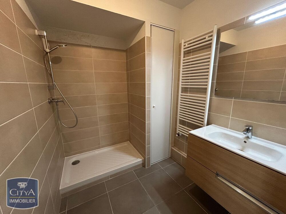 location Appartement - 1 pièce(s) - 28 m² Lyon 9