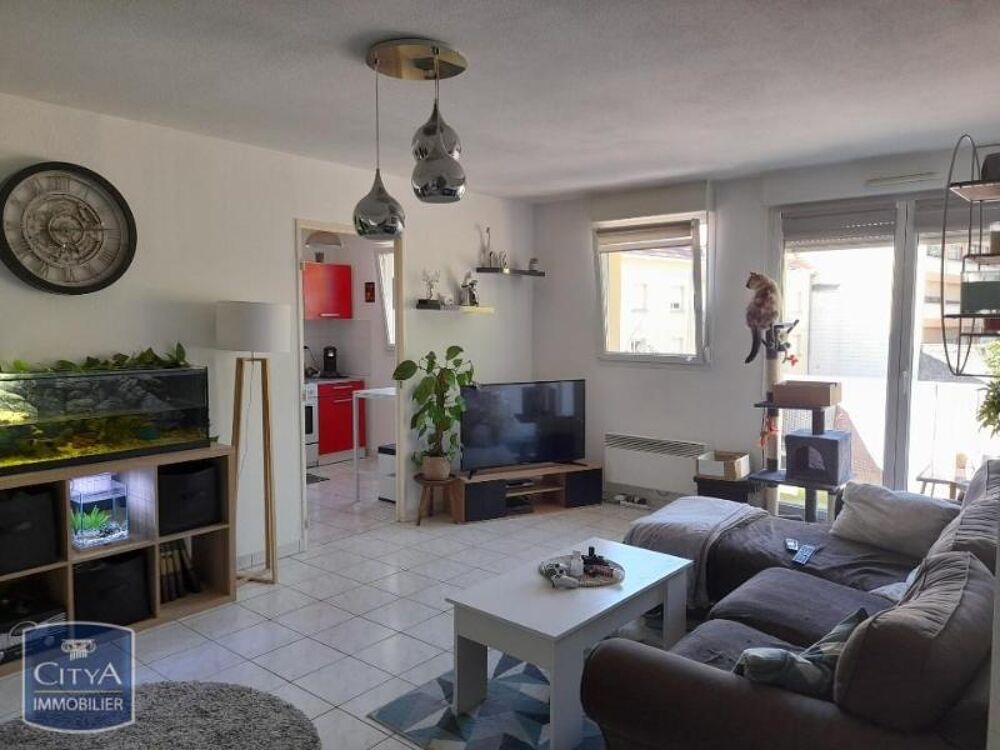 EXCLUSIVITÉ - AVENUE GEORGES CLEMENCEAU - ST AVOLD - T3....