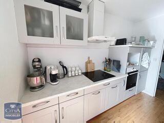  Appartement à louer 2 pièces 45 m²