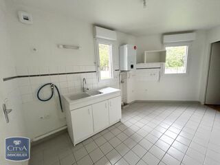  Appartement à louer 4 pièces 85 m²