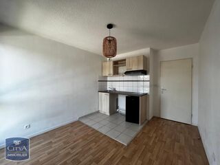  Appartement à louer 1 pièce 19 m²