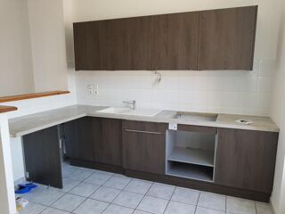  Appartement à louer 3 pièces 57 m²