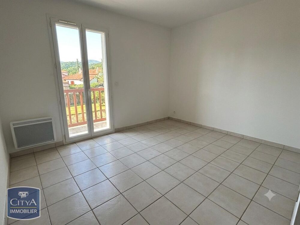 location Maison - 4 pièce(s) - 88 m² Cambo-les-Bains (64250)