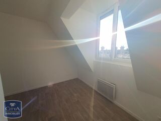  Appartement à louer 3 pièces 42 m²