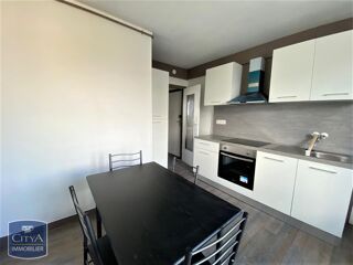  Appartement à louer 1 pièce 33 m²