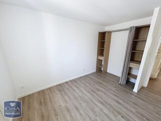  Appartement à louer 3 pièces 58 m²
