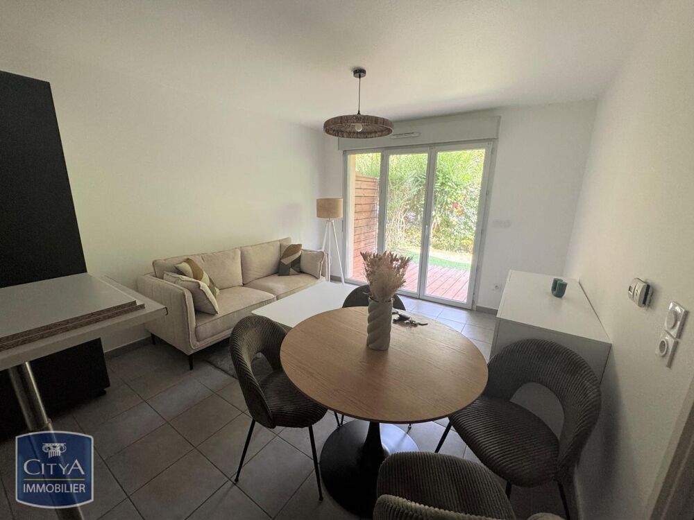 location Appartement - 2 pièce(s) - 40 m² Saint-Genis-Pouilly (01630)