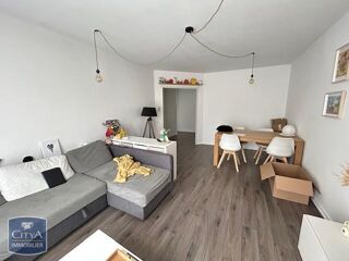  Appartement à louer 3 pièces 68 m²