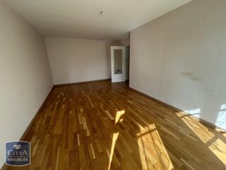  Appartement à louer 3 pièces 66 m²
